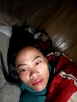 CoMay003 online show from November 30, 8:46 pm