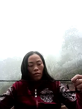 CoMay003 online show from December 5, 9:29 am