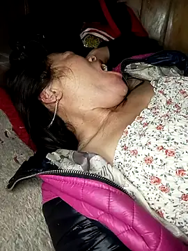 CoMay003 online show from January 6, 9:39 pm