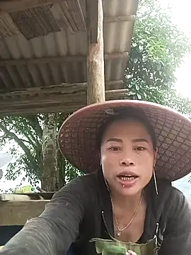 CoMay003 online show from March 28, 5:40 am