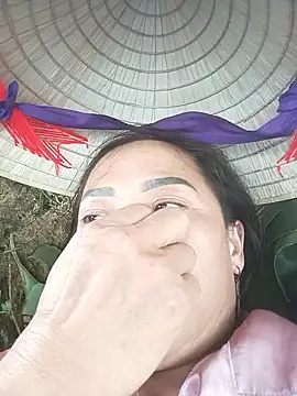 CoMay003 online show from April 14, 5:35 am