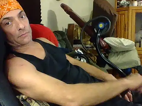 dicinyou80 online show from November 23, 11:59 pm