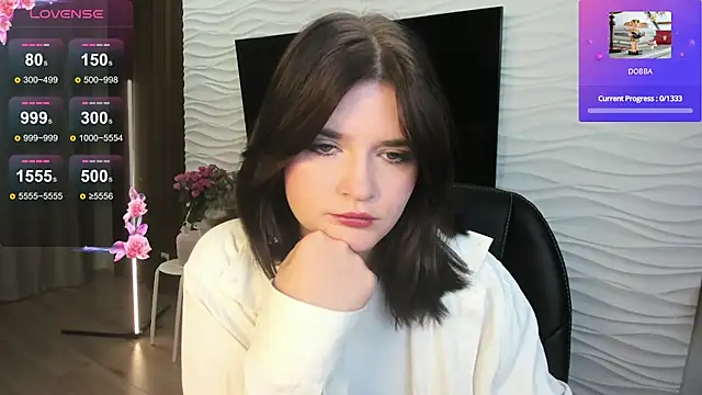 Snapshot of MoriGirl chatting on September 24, 1:03 pm MoriGirl online show from September 24, 1:03 pm