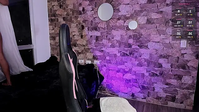 samiacooper25 online show from February 18, 7:04 am