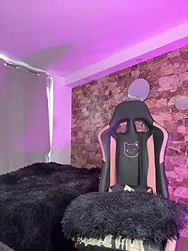 samiacooper25 online show from April 5, 11:51 am