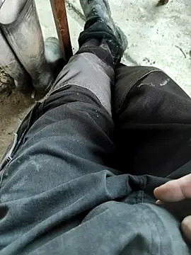 hansvonerotic1 online show from October 22, 10:37 am