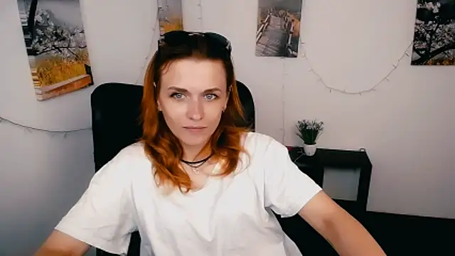 PeppyMia online show from June 12, 6:56 am