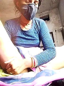 MISS-KAYA online show from November 7, 4:51 pm