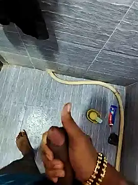 Snapshot of Kartik200798 chatting on October 22, 1:22 pm Kartik200798 online show from October 22, 1:22 pm