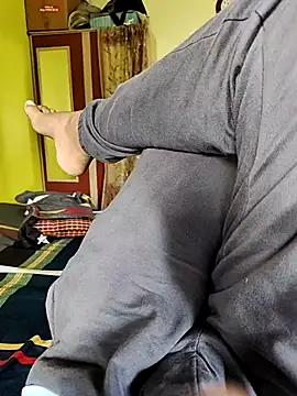 Snapshot of Kartik200798 chatting on November 26, 5:08 am Kartik200798 online show from November 26, 5:08 am