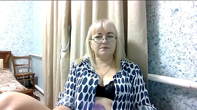 Snapshot of PlayM3Soft chatting on October 17, 6:10 pm PlayM3Soft online show from October 17, 6:10 pm