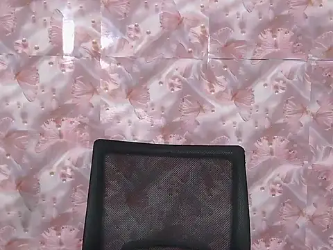 Snapshot of Sisi_dy01 chatting on November 7, 11:54 am Sisi dy01 online show from November 7, 11:54 am