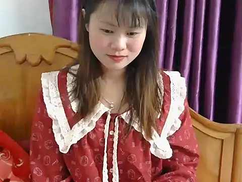 Snapshot of Sisi_dy01 chatting on December 21, 2:35 pm Sisi dy01 online show from December 21, 2:35 pm