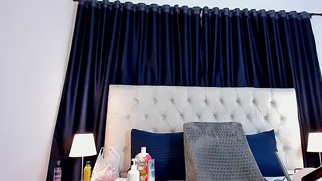 cristhi esterling online show from October 23, 12:37 pm