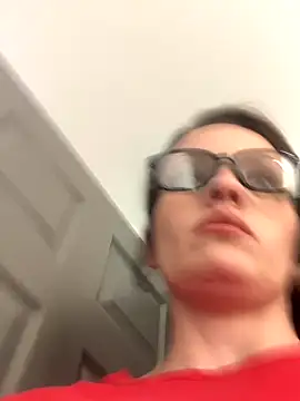 Snapshot of VisibleGiver chatting on October 27, 10:25 pm VisibleGiver online show from October 27, 10:25 pm