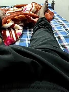 Snapshot of Bio-teacher chatting on February 24, 5:44 pm Bio-teacher online show from February 24, 5:44 pm