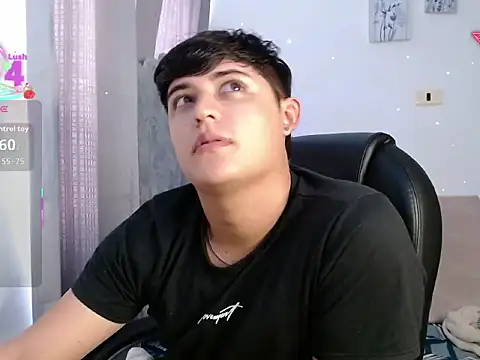 Snapshot of yesitwink_ chatting on March 11, 7:09 pm yesitwink online show from March 11, 7:09 pm