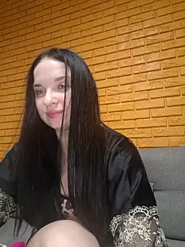 Snapshot of VoxxAura chatting on November 13, 10:52 pm VoxxAura online show from November 13, 10:52 pm