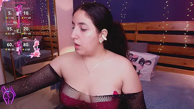 ambar lover online show from October 29, 8:32 pm