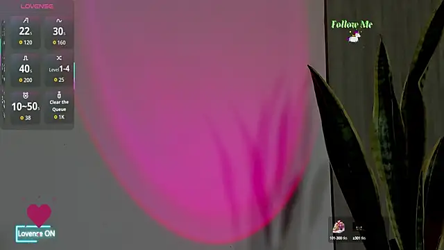 Snapshot of Ice_Princess_ chatting on October 9, 12:14 pm Ice Princess online show from October 9, 12:14 pm