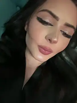 solaradevitta888 online show from June 14, 3:36 pm