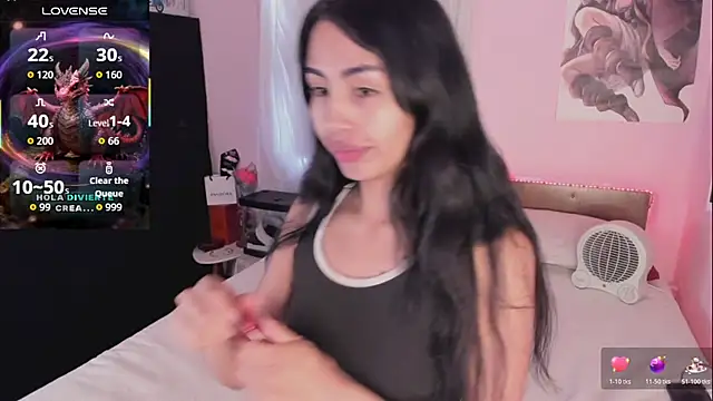 Snapshot of Miss_Charlottet chatting on February 14, 6:37 pm Miss Charlottet online show from February 14, 6:37 pm