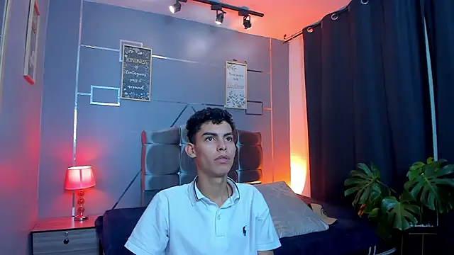 Room 69x online show from October 20, 3:29 am