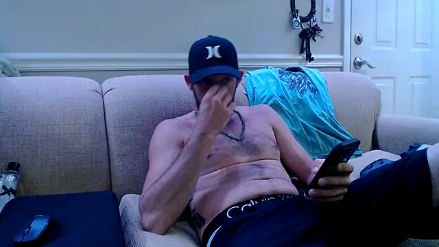 Snapshot of JM71325 chatting on June 6, 1:11 am JM71325 online show from June 6, 1:11 am