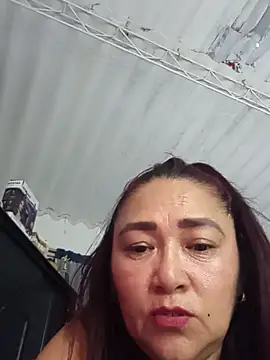 linda luna29 online show from June 24, 5:28 am