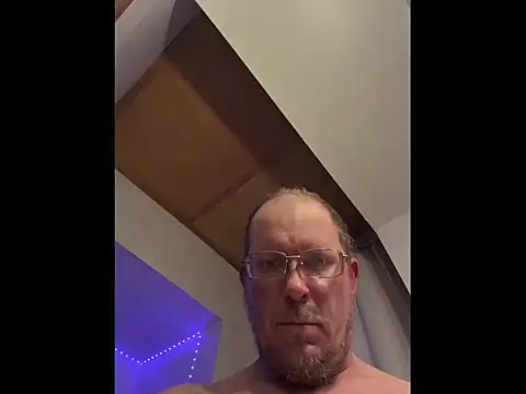 Pussyismyfavoritetaste online show from January 6, 10:23 pm