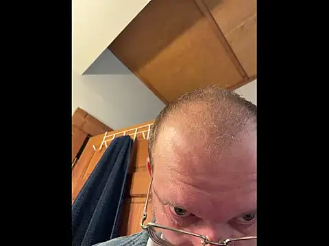 Pussyismyfavoritetaste online show from January 11, 6:57 pm