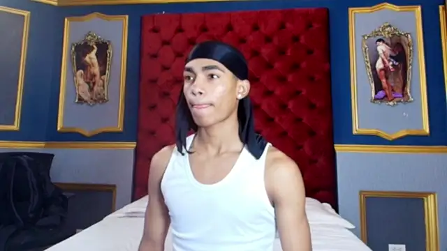 AlanCutee online show from December 15, 8:13 pm