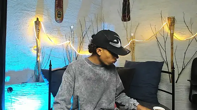 AlanCutee online show from February 17, 12:34 pm