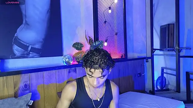 AlanCutee online show from March 27, 11:32 am