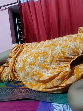 Snapshot of Cute-Swewty chatting on May 14, 3:19 pm Cute-Swewty online show from May 14, 3:19 pm