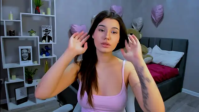 Snapshot of AnoraDark chatting on March 19, 5:50 pm AnoraDark online show from March 19, 5:50 pm