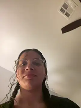 vixxnovalee online show from February 27, 10:04 am