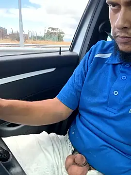 Smallboybigworld online show from January 17, 12:21 pm