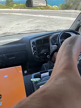 Smallboybigworld online show from February 12, 10:21 am