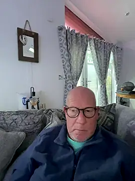 Snapshot of philefc chatting on November 9, 4:05 pm philefc online show from November 9, 4:05 pm