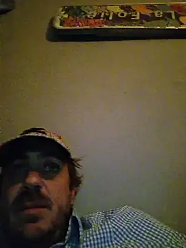 Snapshot of 3615-ULLA chatting on November 24, 7:57 pm 3615-ULLA online show from November 24, 7:57 pm