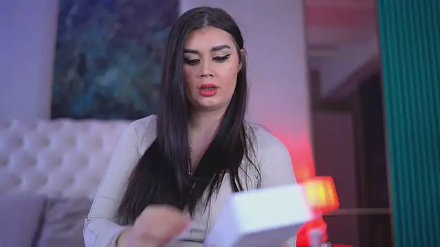 KendraMoon online show from November 11, 4:07 pm