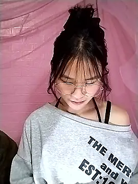 saronla 03 online show from January 10, 8:43 pm