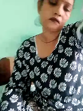 Snapshot of Chandrakanta-Devi chatting on June 26, 9:25 am Chandrakanta-Devi online show from June 26, 9:25 am
