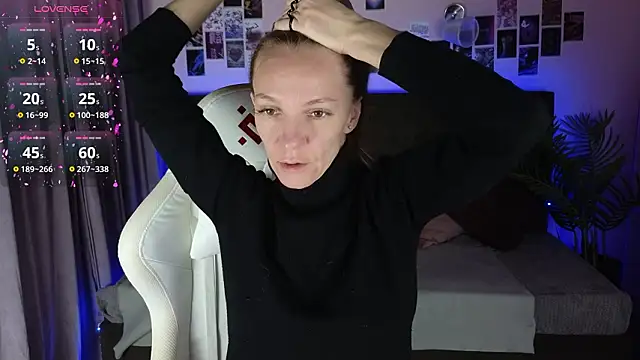 Jesica mooon online show from February 26, 1:26 am