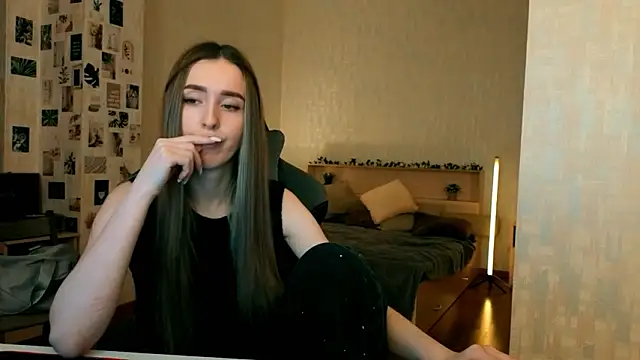 Snapshot of yourrdanceteacher chatting on February 12, 8:15 pm yourrdanceteacher online show from February 12, 8:15 pm