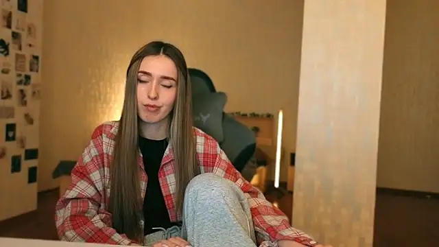 Snapshot of yourrdanceteacher chatting on February 14, 9:00 pm yourrdanceteacher online show from February 14, 9:00 pm