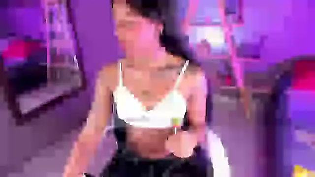 nyxmoonhells online show from October 8, 8:28 pm