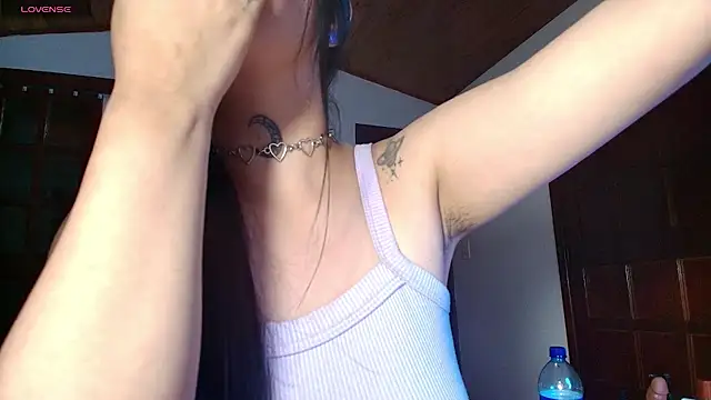 Mia Morelli  online show from November 14, 5:17 am