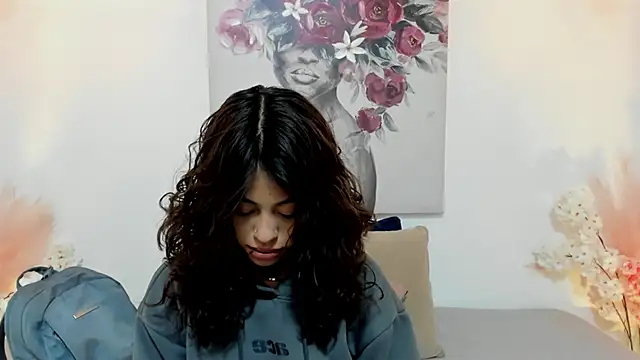liily grey online show from October 2, 1:29 pm